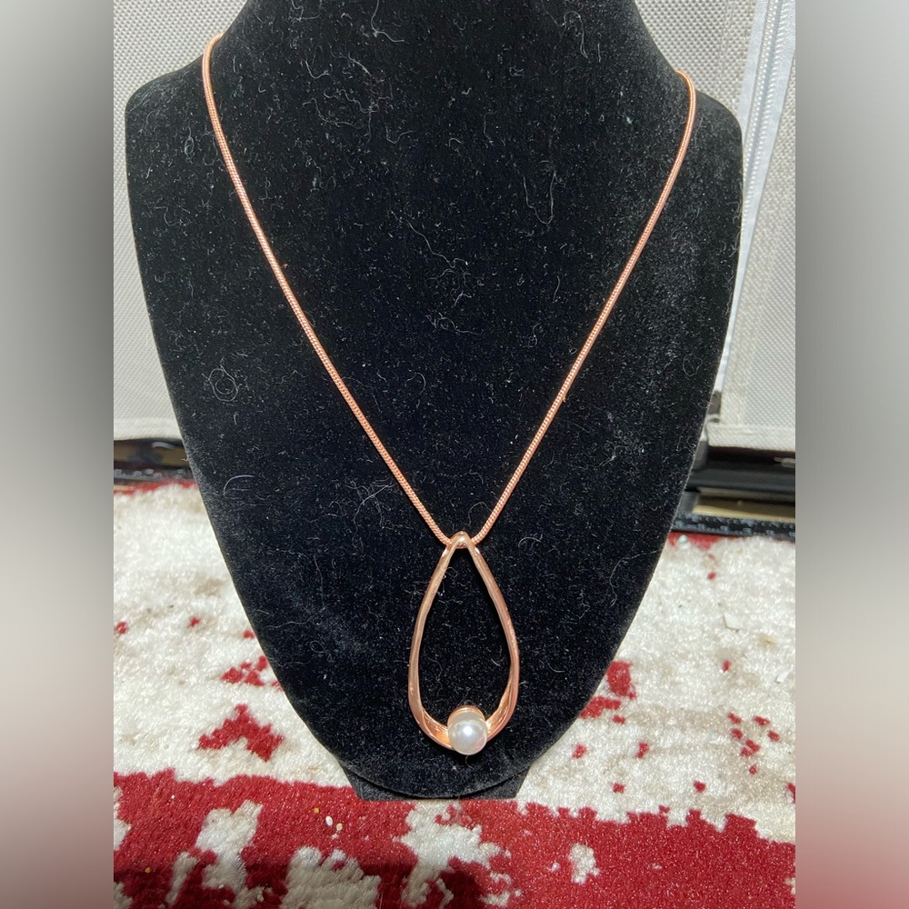 Rose Gold Tone Teardrop Faux Pearl Pendant Necklace